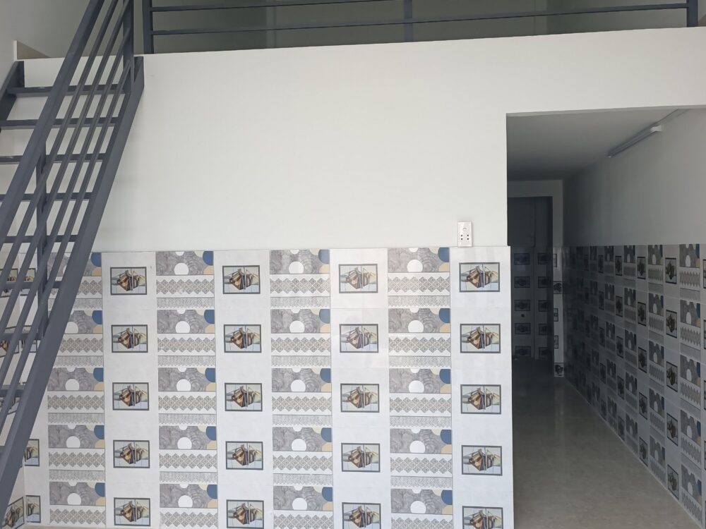 Bán nhà 4x10 m,,đúc lửng MỚI ĐẸP VÀO Ở LIỀN Bùi Thị Lùng xã Thới tam thôn hóc môn