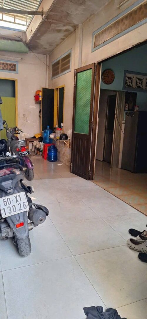 Bán nhà xã Xuân Thới Đông,83.6m2,sổ hồng riêng