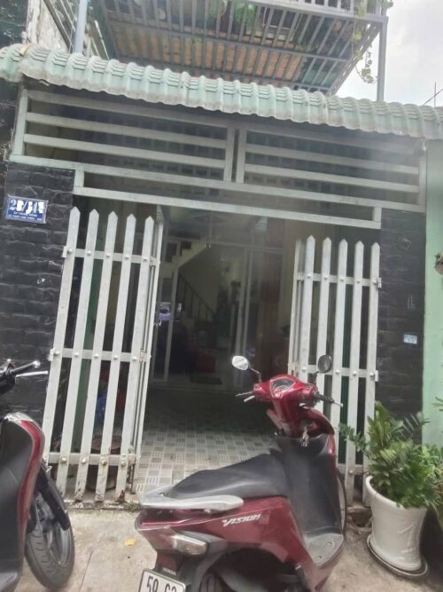 Bán nhà VB(sổ hồng chung), kV TTT Hóc Môn