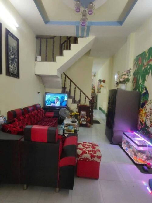 Bán nhà VB(sổ hồng chung), kV TTT Hóc Môn