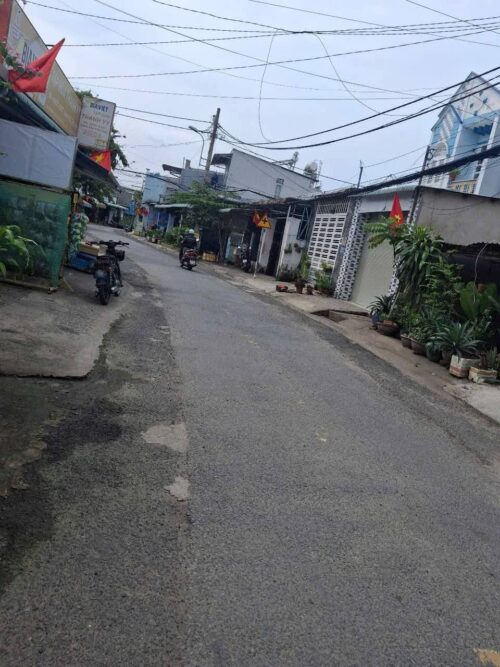 Bán nhà 1 trệt 1 lầu mặt tiền thới tứ 1