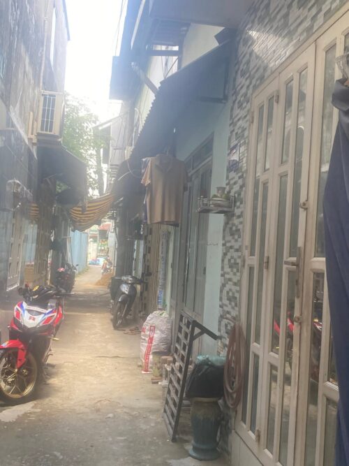 Cần bán nhà nhỏ nhỏ 4×5,5 trệt lầu 750 chốt.Đông Thạnh 2..lh 0708793247