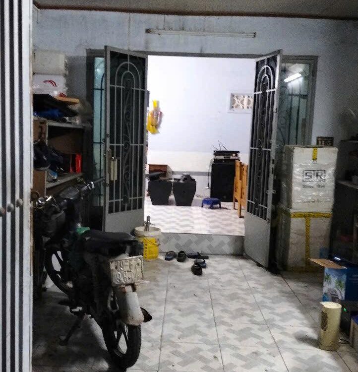 Căn nhà 1 sẹt chợ Gấu vô 20m, sát nhà thờ Tân Đông, Đông Thạnh, Hóc môn