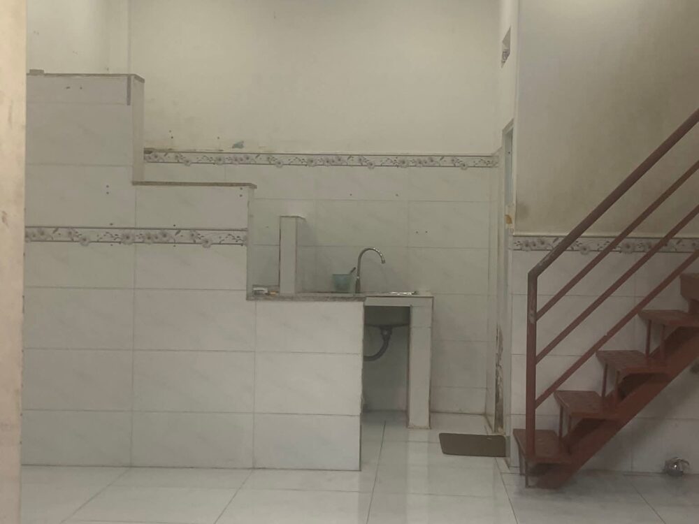 Cần bán nhà nhỏ nhỏ 4×5,5 trệt lầu 750 chốt.Đông Thạnh 2..lh 0708793247
